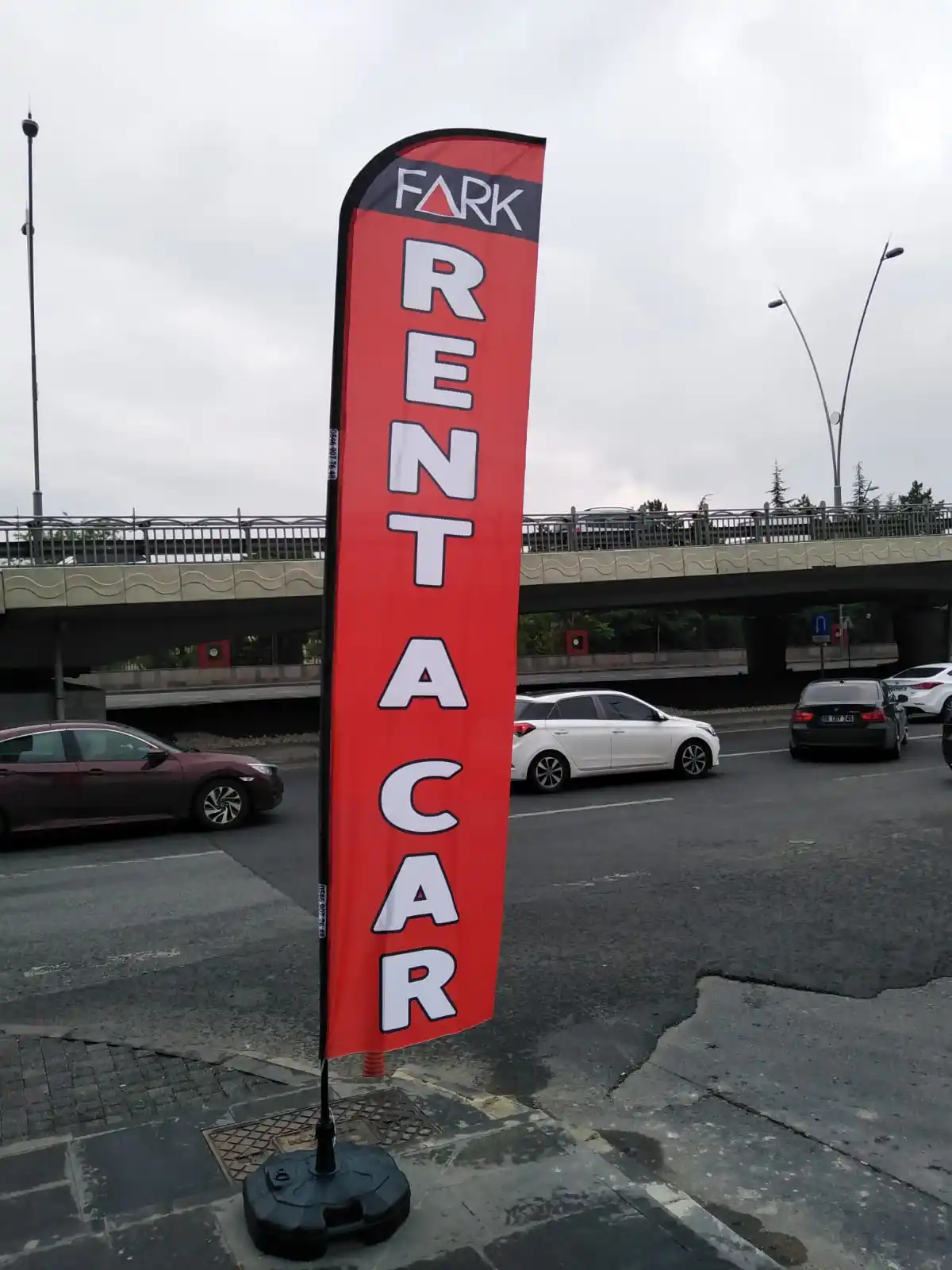 Oto Kiralama Yelken Bayrağı-3